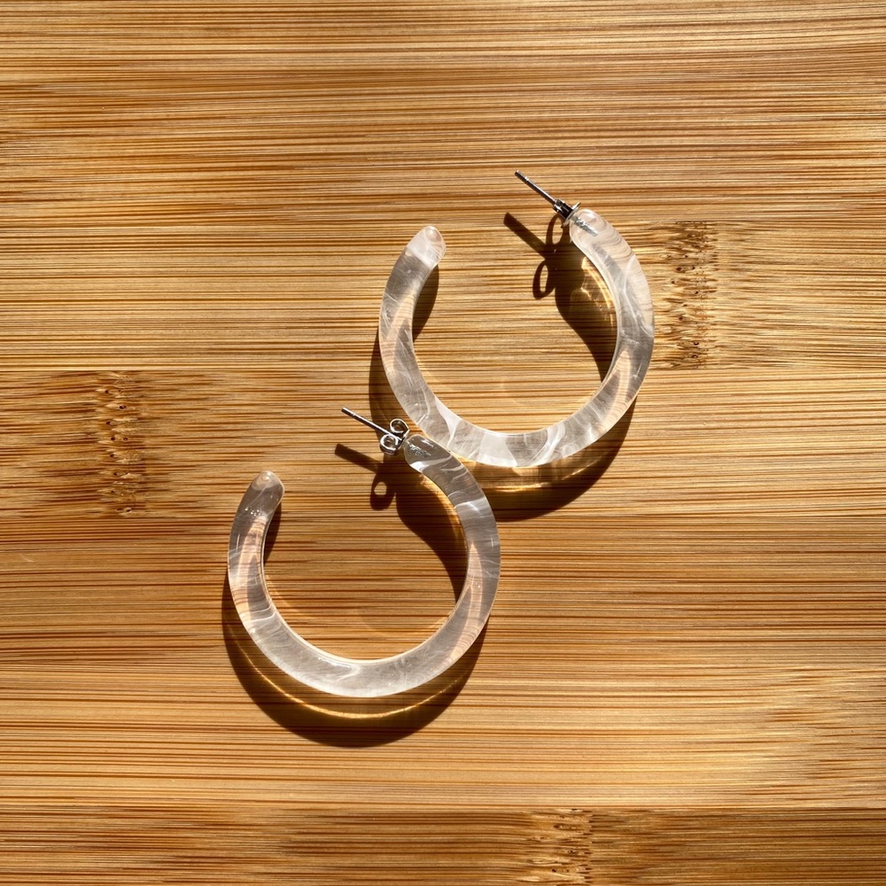 Machete Midi Hoops in Quartz